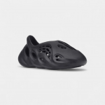 adidas Yeezy Foam RNR Onyx 47 valge