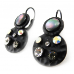 NOA [J0467] &ndash; disainerliiprid 'M&eacute;lusine' mustvalged must