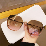 2021. aasta uus moodne &auml;&auml;risteta gradientp&auml;ikeseprillid naiste ookeani stiilis &uuml;lisuured prillid, naiste p&auml;ikeseprillid, UV400 without box