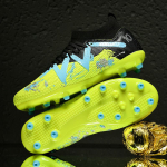 Meeste Jalgpallisaapad Pikad naelad K&otilde;rge pahkluu jalgpallijalatsid AG/TF Kids Outdoor Muru Klambrid Jalgpallisaapad Treening Jalgpallijalatsid 35 valge