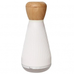 Pipraveski libisemisvastase disainiga k&auml;sitsi v&uuml;rtsipurusti T&ouml;&ouml;j&otilde;udu s&auml;&auml;stev maitsestamist&ouml;&ouml;riist koduk&ouml;&ouml;gi jaoks