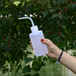 250/500/1000 ml mahlane kaardus tilaga kann kastmisriistade esemed, pesu pigistatav pudel Laboratoorselt pihustamata t&uuml;&uuml;p