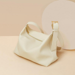 Ehtsast nahast kott Pehmest nahast naiste kott Suure mahutavusega veisenahast &otilde;lakott Kandekott Lihtne Crossbody kott