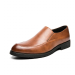 Meeste kingad Nahast Meeste Kingad Luksuslik Trendikas 2024 Vabaaja Slip-on Formaalne Loaferid Mehed Itaalia Must Meeste S&otilde;idukingad Tossud 39 pruun