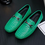 Uued Mokassiinid Meeste Vabaaja Jalan&otilde;ud K&auml;sitsi Valmistatud Laiskade Jalan&otilde;ud Meeste Mokassiinid Hingavad Pealelibistatavad Suur Suurus S&otilde;idu Mokassiinid Meestele 48 roheline