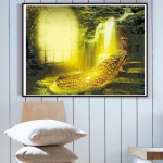 Teemantmaaling Loomade ristpistes T&auml;ispuurimise &uuml;mmargune teemanttikandid Kuldne paabulinnu kaunistus 20X30CM