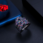 CMM reguleeritavad mustad mitmev&auml;rvilised Micro Pave kuupmeetri tsirkooniumoksiidi geomeetrilised raputuss&otilde;rmused naistele must