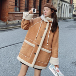 Karusnahk, lambavillane jope, naiste 2023. aasta talvine uus Korea lahtine paksendatud seemisnahast mootorrattar&otilde;ivaste jope S beež