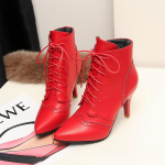 Naiste k&otilde;rge kontsaga l&uuml;hikesed saapad s&uuml;gisel ja talvel Uued nikerdatud vintage stiilis terava otsaga &otilde;hukese kontsaga tugeva pitsiga l&uuml;hikesed saapad 39 punane