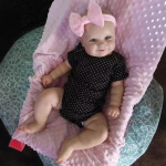 50/60 cm Reborn Baby Mudilane Maddie nukk k&auml;sitsi maalitud juustega Reborn Doll Armas naeratav beebinukk kingitus lastele 50cm Cloth Body Doll