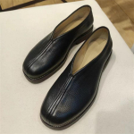Uued Naiste Kingad Tugeva Madala Kontsaga Retro Paar Nahast Kingad Meeste Derby Kingad Paksude Taldadega PlatvormKingad Slip-on Mokassiinid 36 must