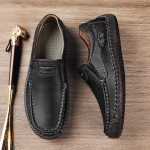 Meeste ehtsast nahast vabaajajalatsid hingavad mokasiinid Meeste &auml;rijalatsid S&otilde;idujalatsid Meeste mokassiinid 40 must