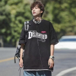 Uus l&uuml;hikeste varrukatega T-s&auml;rk meestele suvel, Korea stiilis trend, lihtne poolvarrukatega topp, Hongkongi stiilis vaba vabaaja br&auml;ndi T-s&auml;rk S must