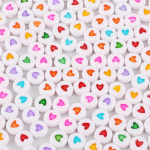 100 tk. Laste akr&uuml;&uuml;list lamedad helmed t&auml;hestikuga numbrihelmed ehete valmistamiseks DIY kaelakee k&auml;ev&otilde;ru heart
