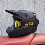 Maastiku kiivrid Lapsed Teismelised Elektrijalgratta kiivrid Mehed ja Naised Ralli kiivrid M&auml;girattas&otilde;it Laskumine S