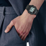 CASIO G-SHOCK seeria 50 meetrit veekindel vabaaja kvartsvaata vaikvaigist rihm sama stiil meestele ja naistele hall sihverplaat W93H-1AV hall v&auml;rv