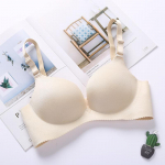 Paksud ja &otilde;hukesed mudelid ilma terasr&otilde;ngata, v&auml;ikesed rinnad, t&uuml;drukud, aluspesu, kokkupandud reguleeritav rinnahoidja, &uuml;hes t&uuml;kis, ei j&auml;ta j&auml;lgi 32/70A roosa