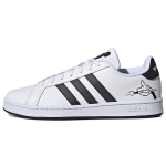 Disney x adidas Grand Court Base Mickey Mouse Unisex tossud Valge Pilvevalge S&uuml;sinik GW3658 43⅓