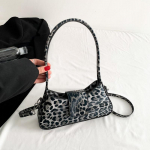 Prantsuse stiilis kaenlaaluste kott naistele Pruun Must Leopard K&auml;ekott Sidurikott Naiste vintage PU nahast Crossbody kotid Mitmek&uuml;lgne must