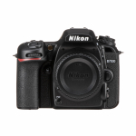 Nikon D7500 DSLR-kaamera must