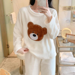 Soojad magamisriided talvet&uuml;drukule Cartoon Bear Coral Velvet j&otilde;ulupidžaamad O-kaelusega paksendatud naiste pidžaamad kodukandmise naiste komplektid M beež