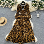 Stiilne vintage seksikas pikak&auml;eline leopardmustriline A-l&otilde;ikeline kleit Moodne korea mood Kitsas suvine elegantne hommikumantel-kleidid One Size khaki