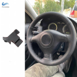 Autotarvikud Must-punane perforeeritud mikrokiust nahast roolikatte trimm VW Golf 4 MK4 Passat B5 1999 2000 -