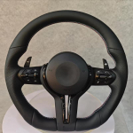 Must Kroom Sport Nahk Rooliratas BMW F30 F36 F20 F23 F22 M3 F80 X1 F48 F10 F07 F01 M5 E84 E87 E90 E70 BMW jaoks M3 sport (No airbag) must