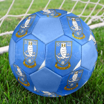 Sheffield Wednesday FC jalgpall, v&auml;rviline, sobib igas vanuses, masin&otilde;mmeldud, PVC-materjal, v&otilde;istlustasemel, vastupidav ja k&otilde;rge p&otilde;rkega blue