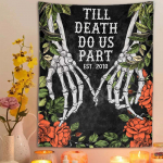 Koljuvaibad Kaks luust k&auml;tt hoiavad roosasid riideid. Seinaripp Dekoor Hipi seinavaibad Esteetiline ruumikujundus Seinakunst Rannar&auml;tik 95x73cm