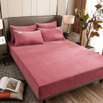Pehme sametist voodilina elastsete ribadega libisemiskindlad reguleeritavad madratsikatted &uuml;hekordsete pehmete soojade ja mugavate voodikatete jaoks 90x200cm Only a Sheet