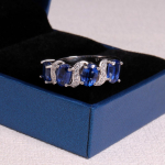 925 Sterling h&otilde;bedane s&otilde;rmus 2,8 kanti naturaalsest sinisest kiniidist v&auml;&auml;riskividest peened ehted naistele igap&auml;evaseks kandmiseks koos ehtekarbiga US RING SIZE:6# sinine