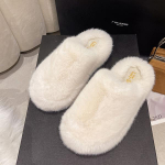 Talvine naiste suss karusnahast kingakate varvastega sandaalid pantoflid madalal platvormil flokeeritud mood pl&uuml;&uuml;sist 2024 pehmed masseerivad tasased luksuslikud Rooma baas 35 beež