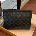 [Kasutatud] Louis Vuitton Pochette Voyage MM 'Must Monogram Eclipse L&otilde;uend' - V&auml;ga Hea #1YRY3P7 ONE SIZE