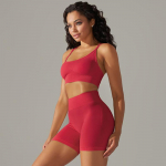 Nessaj suvine joogakomplekt Naiste treeningkost&uuml;&uuml;mid &Otilde;mblusteta Push Up rinnahoidja k&otilde;rge v&ouml;&ouml;kohaga l&uuml;hikesed p&uuml;ksid J&otilde;usaali spordir&otilde;ivad M punane