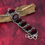 Punane Granaatkivi 925 Prooviga Tahke Sterling H&otilde;bedast Ehted, K&auml;sit&ouml;&ouml;na Valmistatud K&auml;ev&otilde;ru Ehted Talle, Kaunis Granaatkivist Ehted Naistele 8 Inches With Adjustable punane