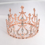 Pruudi ehted pulmakleitide aksessuaarid s&uuml;nnip&auml;evakoogi k&uuml;psetamine kaunistus kroon lilled kleit &uuml;les peapael peapael