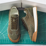 Moodsad vulkaniseeritud kingad Meeste uue stiiliga tossud meestele Platvormiga tossud meestele Trend vabaajajalatsid Meeste tossud 39 must