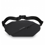 Meeste piiri&uuml;lene multifunktsionaalne v&ouml;&ouml;- ja rinnakott &ndash; suur mahutavus v&auml;ljas jooksmiseks ja vabaaja &otilde;lakandmiseks hall