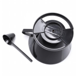 Korduvkasutatav kohvifilter Kohvitassi tilguti v&otilde;rgus&otilde;el koos m&otilde;&otilde;telusikaga