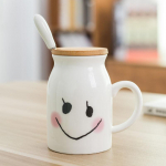 Tere Keraamiline Lastetass Hommikus&ouml;&ouml;k Piim Teetass Naistudeng joogivesi Kodukruus kaanega lusikaga