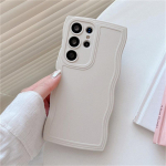 Armas lokkis laineline &uuml;mbris Samsung Galaxy S23 Ultra S22 Plus S21 S20 FE Candy Color pehme kate jaoks Samsung S20 FE valge