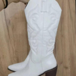 Roosad Cowboy Cowgirl naiste saapad naistele L&auml;&auml;ne t&otilde;mblukuga tikitud terava kontsaga k&otilde;rgete kontsadega Kesk s&auml;&auml;red S&uuml;gis trendikad saapad Kingad 36 valge