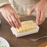 V&otilde;in&otilde;u kaanega ja l&otilde;ikuriga