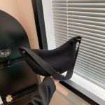 Yogodlns Vintage velvetist disainerkott Jaapani &uuml;hev&auml;rviline naiste v&auml;ike &otilde;lakott Moodne pelmeenikott reisimiseks Lihtne p&otilde;ikkott 35x10x16cm must