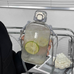 750 ml ruudukujuline spordiveepudel, l&auml;bipaistev lekkekindel veepudel koos rihmaga Fitnessi veekeetja veekeetjaga v&auml;litelkimiseks 750ml