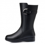 Uued kvaliteetsed p&otilde;lvp&uuml;ksid naiste ehtsad talvesaapad Mugavad soojad naiste pikad saapad Kingad lumesaapad 35 must