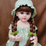 55 cm kogu kehaga pehmest silikoonist vin&uuml;&uuml;list v&auml;ikelapset&uuml;druk, Betty Pretty Princess, elutruu beebinukk j&otilde;ulukingitus grillidele 55cm