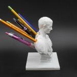 3D-prinditud Julius Caesari kuju Kontorilaua pliiatsihoidja Kontorilaua korraldaja Kontori dekoratiivpliiats Rack Kingitus Kirjatarbed &otilde;petaja kingitus