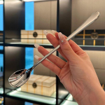 Roostevabast terasest &uuml;mmargune lusikas v&otilde;rk punane kuldne &otilde;htus&ouml;&ouml;k pika varrega segamine magustoidu lusikad k&ouml;&ouml;gitarvikute jaoks Vidinad 1PCS